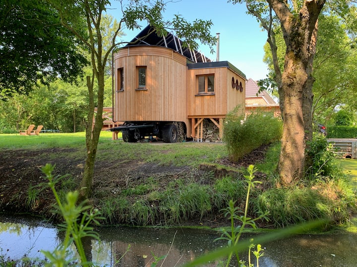 Autonomous Tiny House In Eiderstedt Salt Marshes - Westerhever