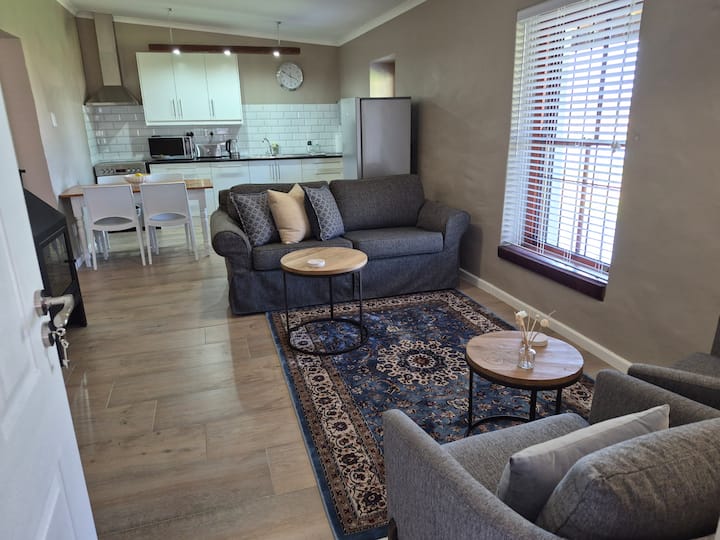 Nieuwedrift Accommodation, Cottage 2 - Chardonnay - Piketberg