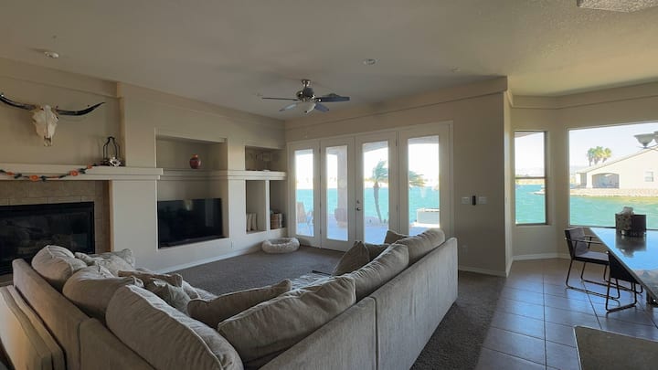 The Peaceful Water House - Needles, CA