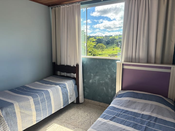 Dhomë gjumi 1