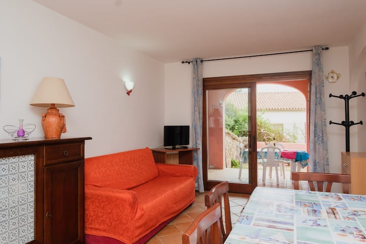 Casa Con Giardino Vicino Alle Spiagge Di Olbia - Golfo Aranci