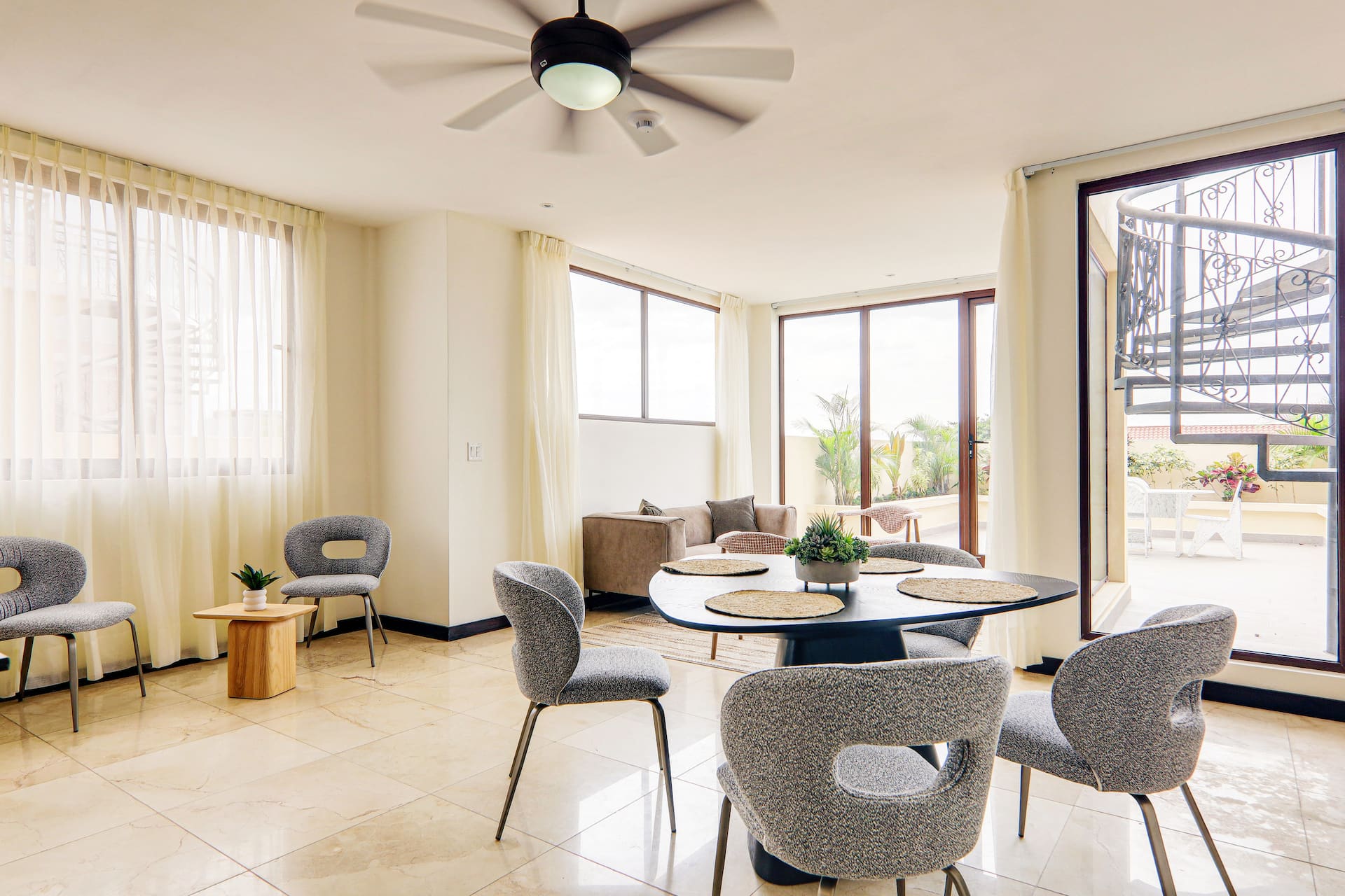 Casco Viejo • Exclusive Penthouse Private Rooftop — photo 5