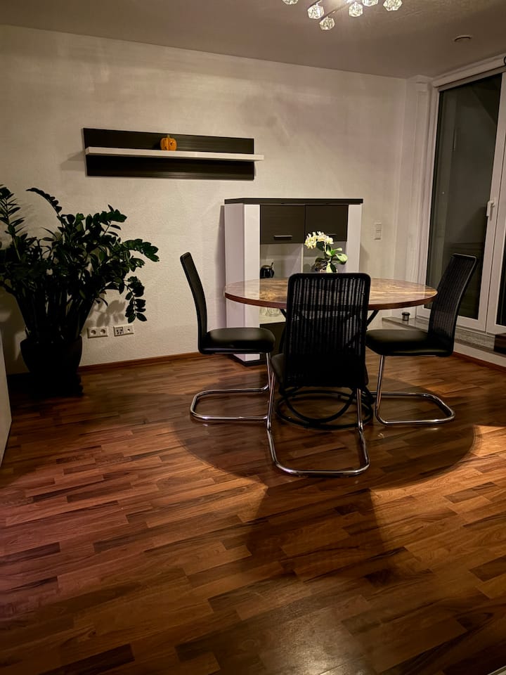 Gemütliche Zwei-zimmer-wohnung - Fellbach