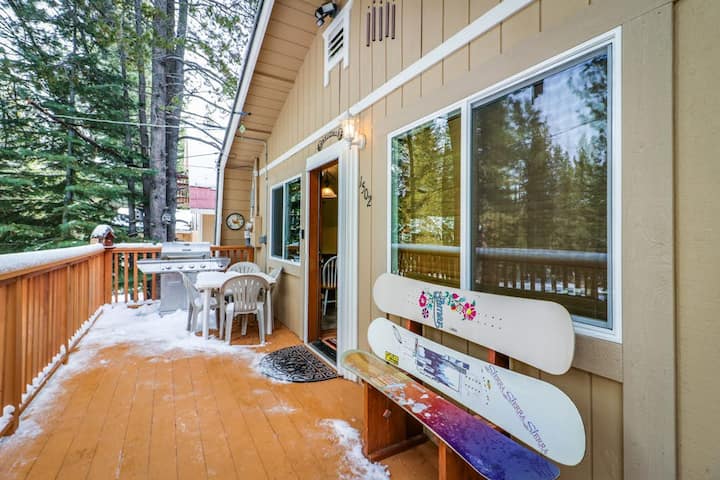 Tahoe Cabin: Family Fun & Mountain Adventures - 사우스 레이크 타호