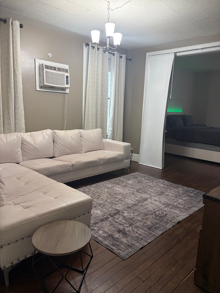 Walk To Train To Nyc - 3 Bedroom Apt W Parking - Nueva Jersey
