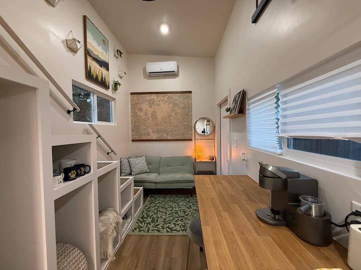 Tinyhome Near Airport/downtown/laketrail/ut/zilker - Austin