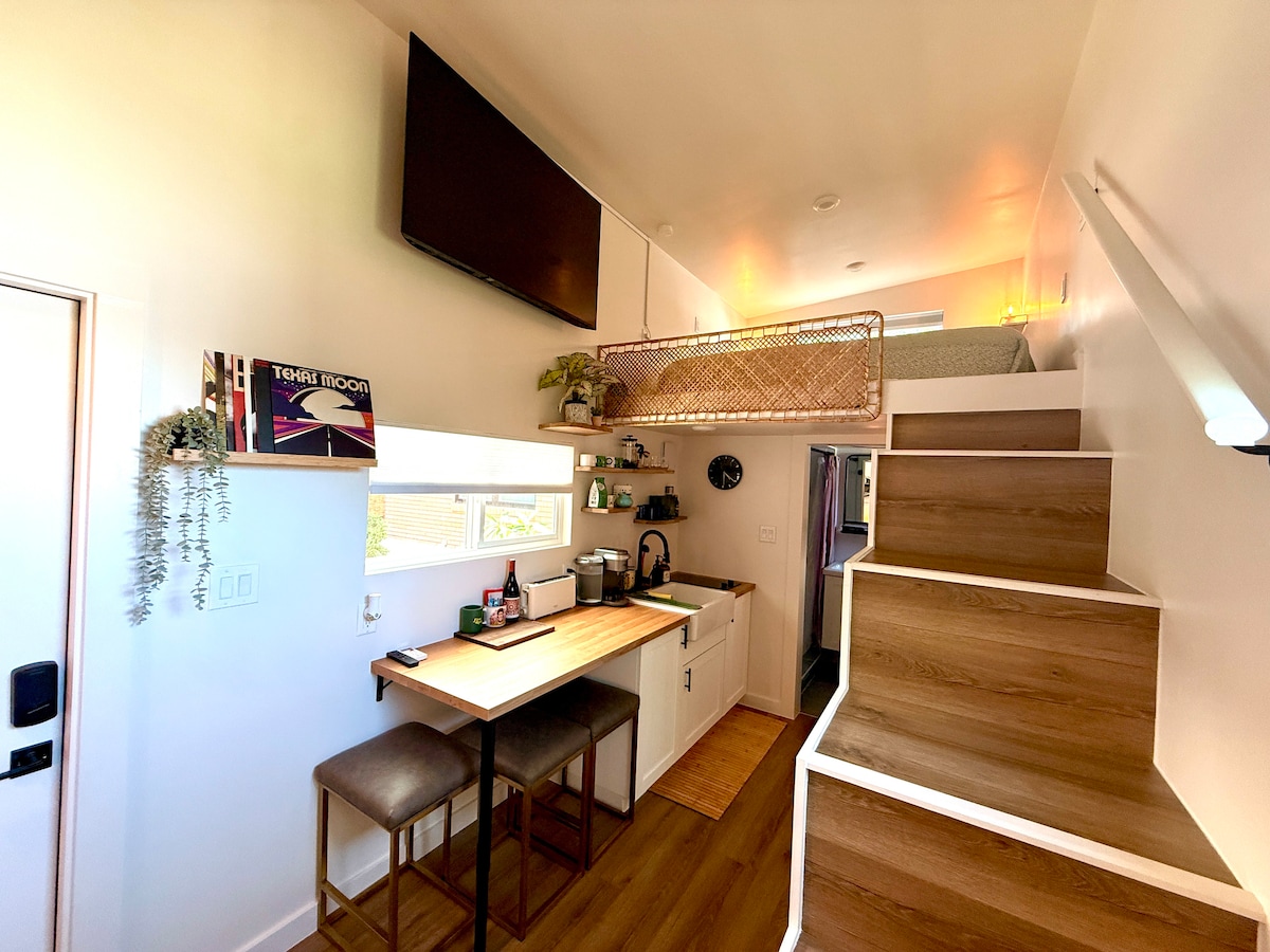 Urban Retreat-Downtown/LakeTrail/UT/Zilker/Airport