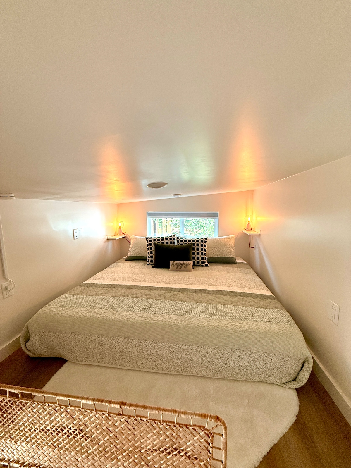 Urban Retreat-Downtown/LakeTrail/UT/Zilker/Airport