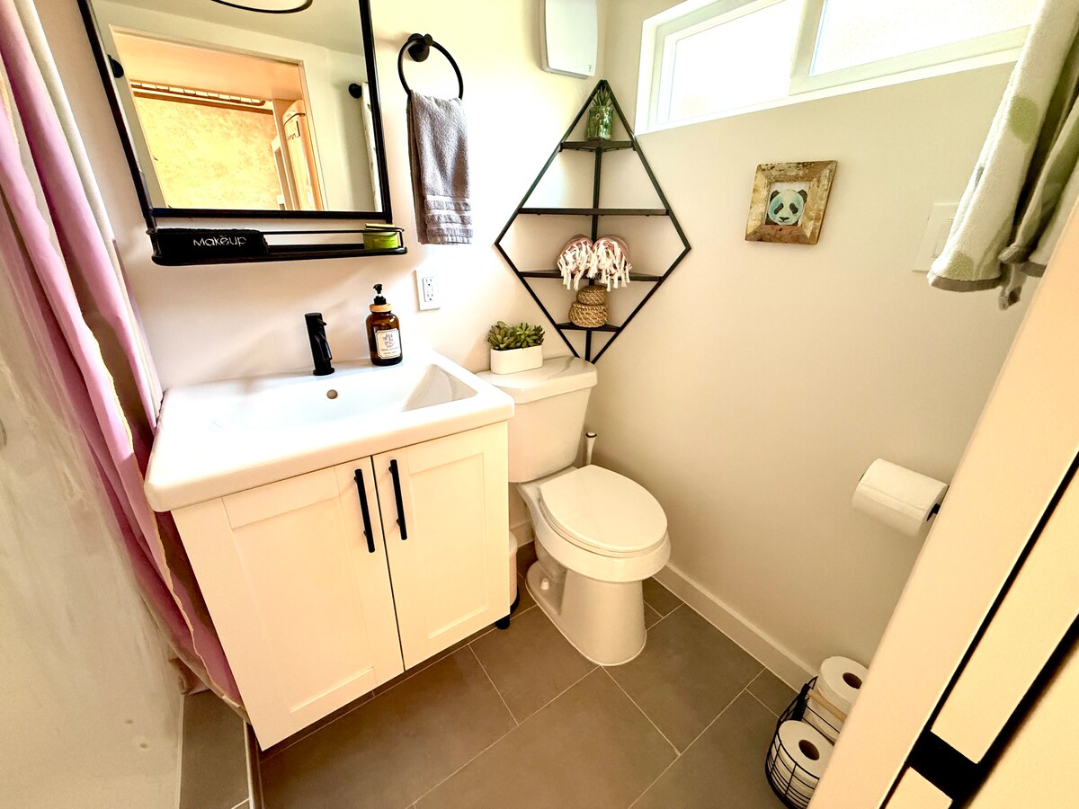 Urban Retreat-Downtown/LakeTrail/UT/Zilker/Airport