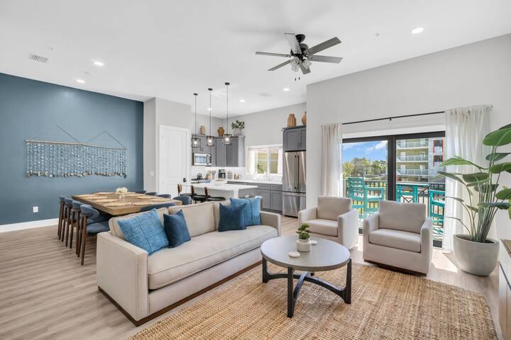 Oceanview Rooftop • Hot Tub • 1 Block To Beach - Treasure Island, FL