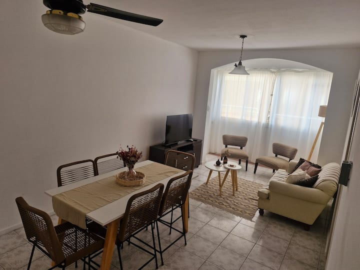 Cálido Departamento Situado En El Macrocentro - Santa Fe