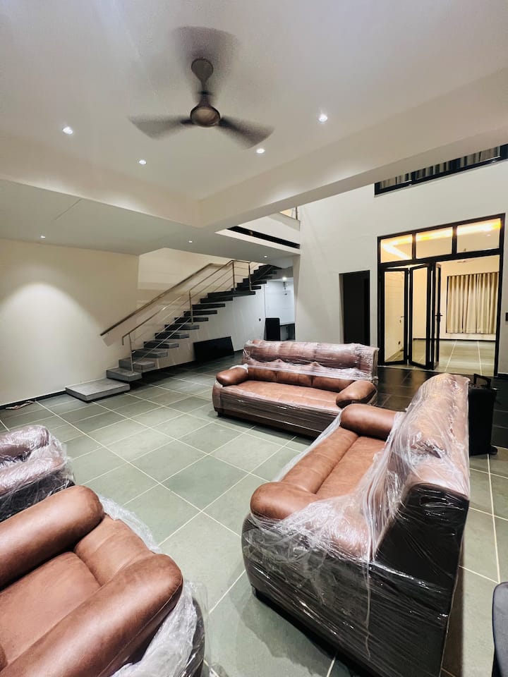 Villa For Weekend - Rajkot