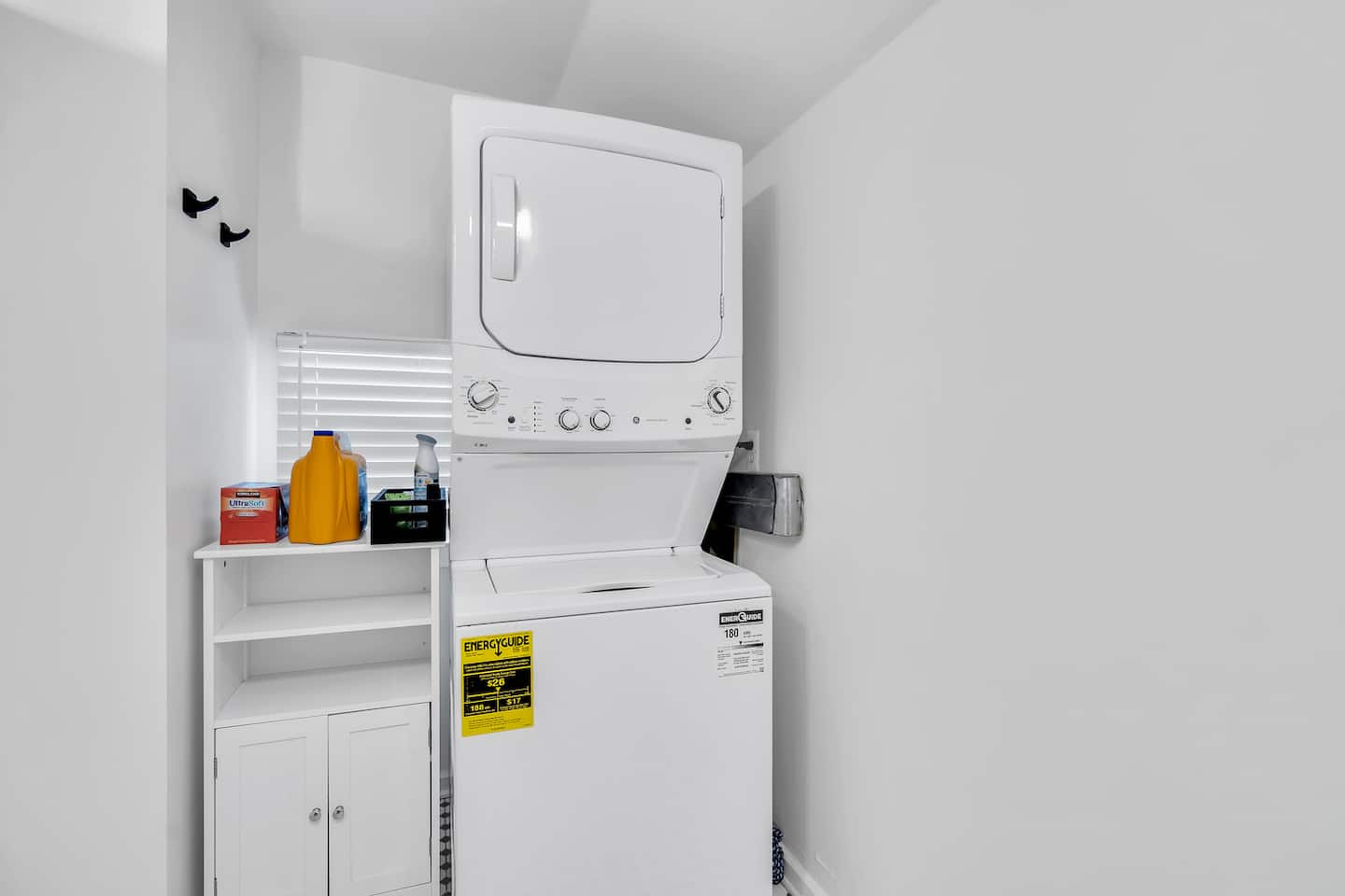 Pack lighter knowing the in-unit washer and dryer are right here. Run a beach-towel load mid-stay and leave with a clean bag, no laundromat hunt required.