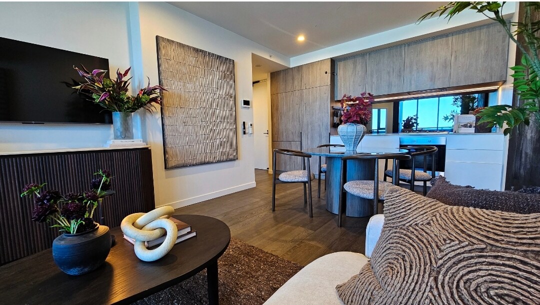 Successful Airbnb property: Central Valley Stay | Bridge Views | Baby Friendly in Fortitude Valley