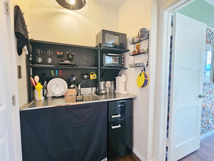 Garden Suite W/ Pool · Walk To Sofi & Intuit Dome - Los Angeles, CA