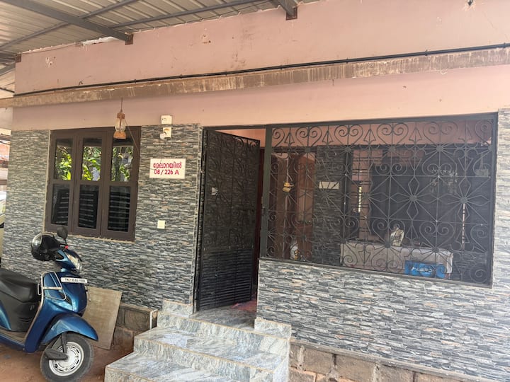 Home Away Heaven! - Ponnani
