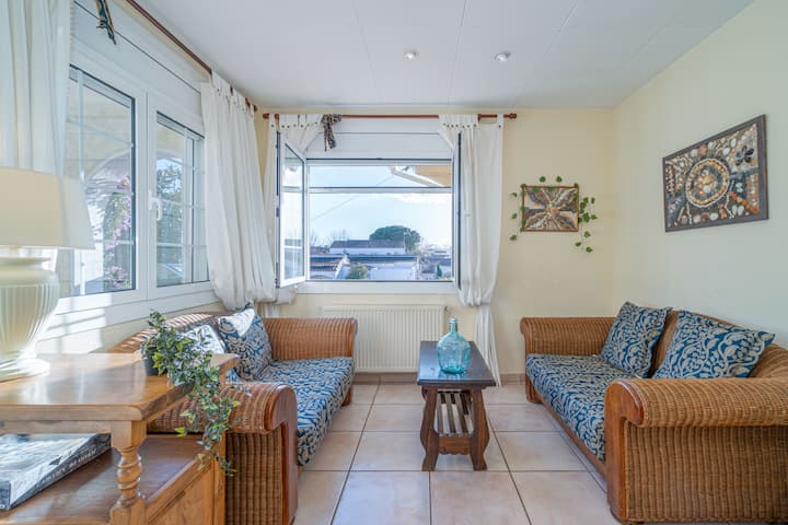 Apto A | Terraza, Bbq, Piscina Y Parking | Playa - Empuriabrava