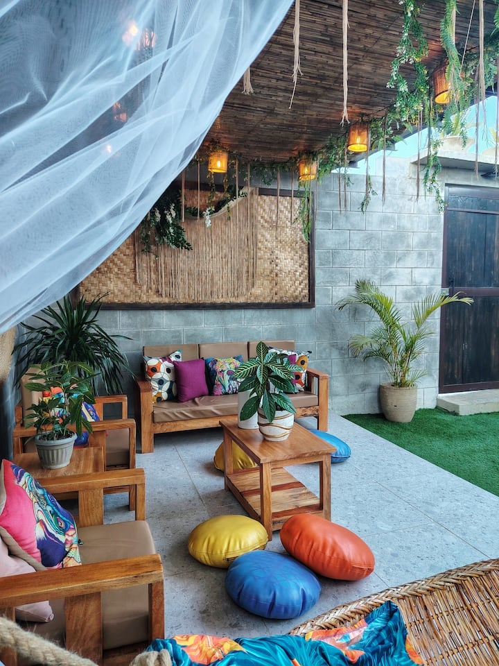 Exclusive Tagaytay Pool Villa W/ Rooftop View - Tagaytay