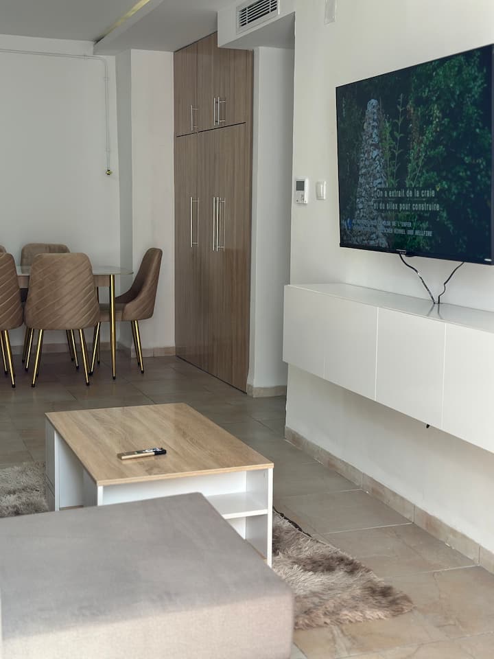 F3 Luxe Centre Béjaïa - Parking Privé-ascenseur - Béjaïa