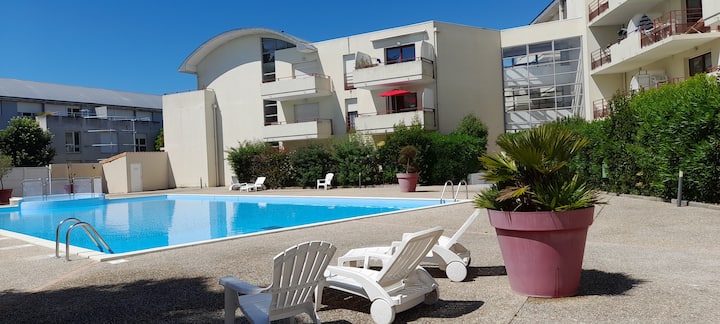 Appartement Avec Terrasse Et Parking Privé - La Rochelle