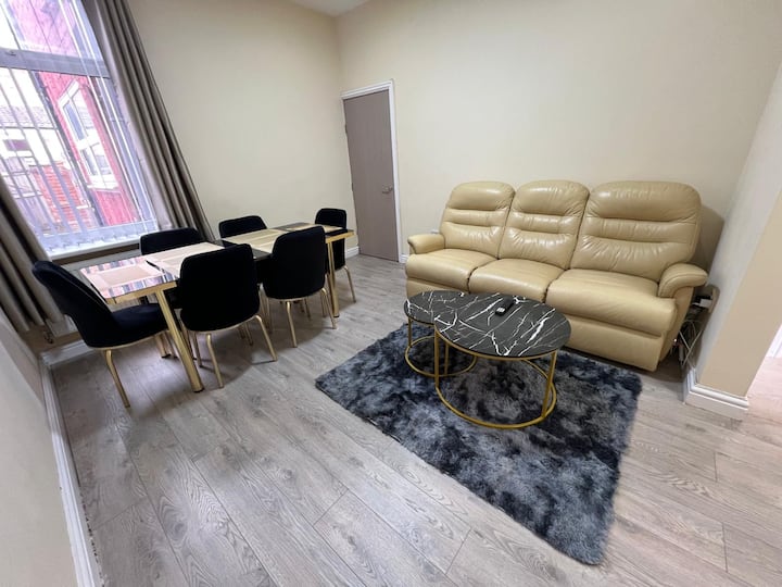 Spacious 4br House | 7 Beds | Near City, Uni & Mri - Mánchester
