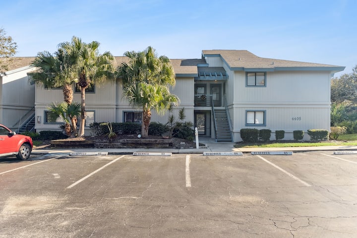 Remi's Retreat - New Smyrna Beach, FL