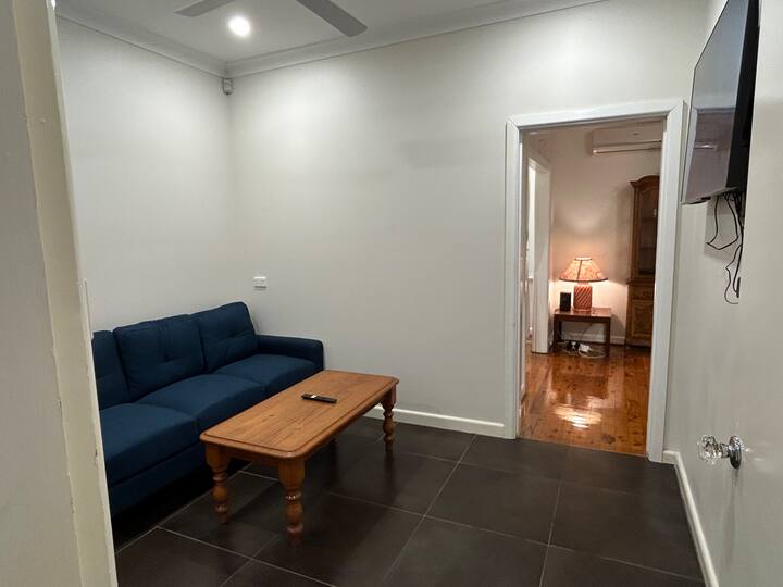 Lindfield 4 Bedroom Cottage House - Hornsby