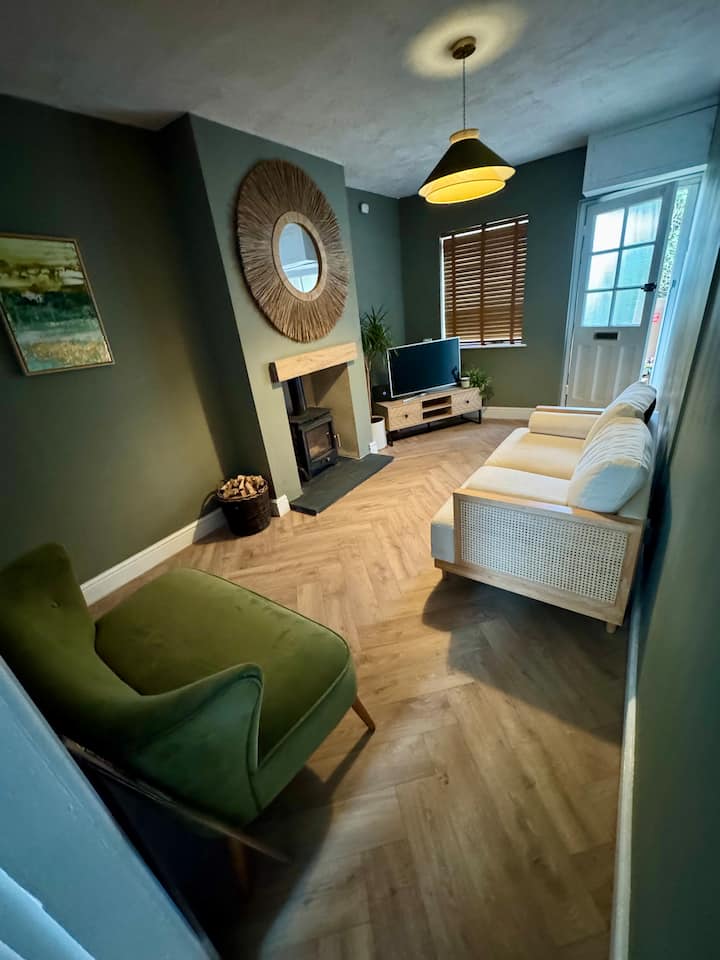Cheshire Countryside Escape | Garden & Sunset View - Whitchurch