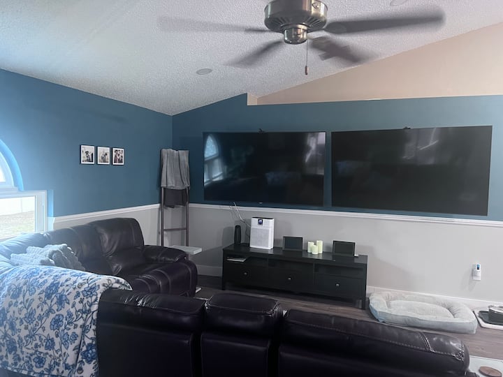 Cozy Retreat Near The Beach, And Theme Parks! - Deltona, FL