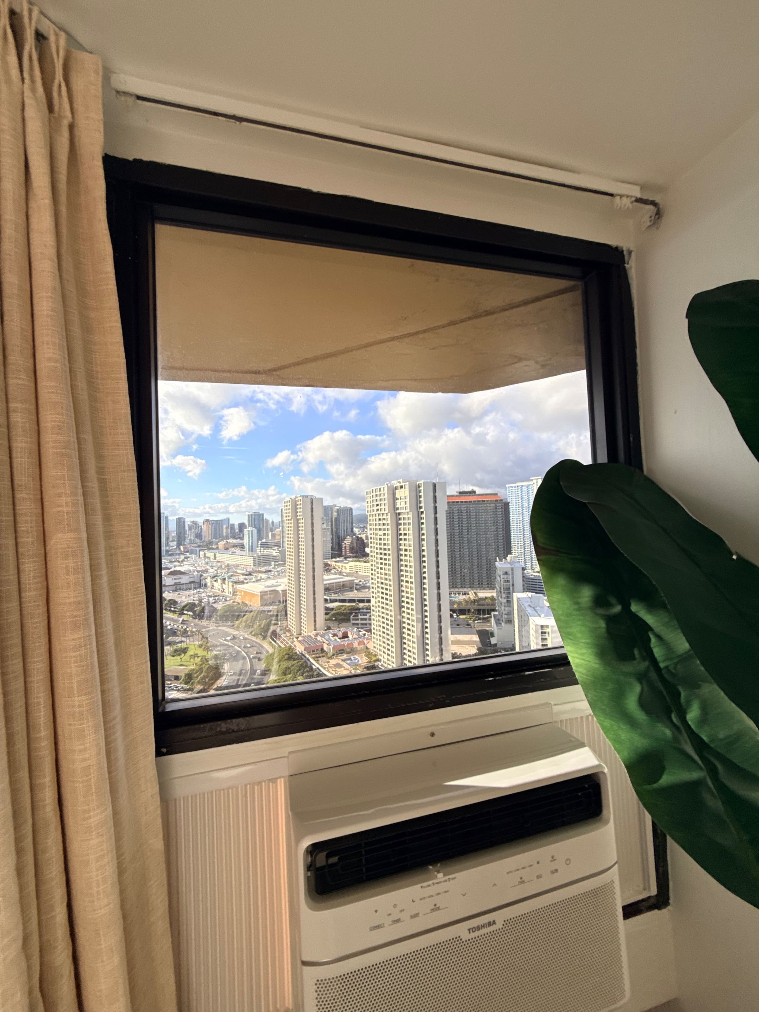 Waikiki Marina Studio w/ Sunset Views - Image 15