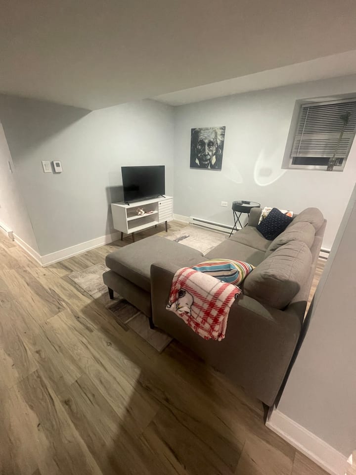 Cozy Apartment In Chicago - Chicago, IL