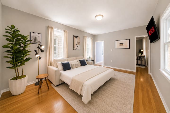 New Cozy 4 Bd Home | 5m From Fifa & Nyc - 베이온