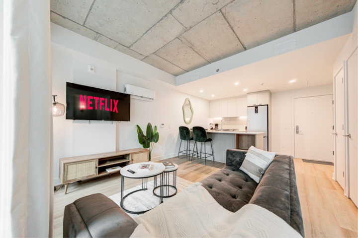 Bright Urban Studio | Heart Of Old Port Montreal - Brossard