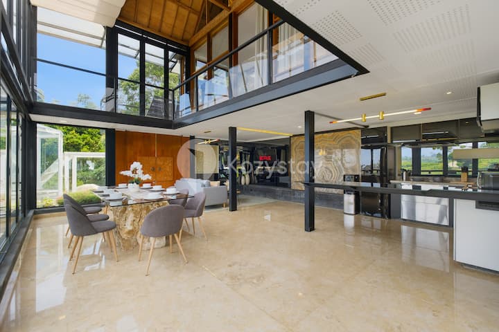 Griya Keraton Villa By Kozystay | 4br | Bandung - Bandung