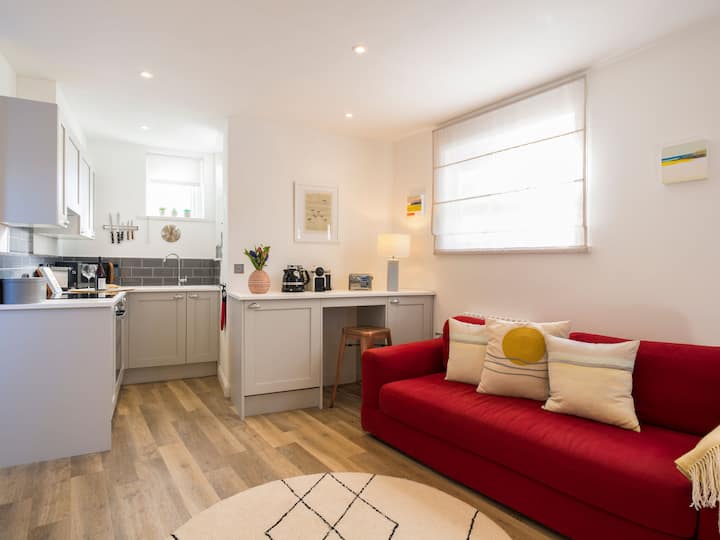 Menhyd Cottage In St Ives, Perfect For Couples - 聖艾夫斯