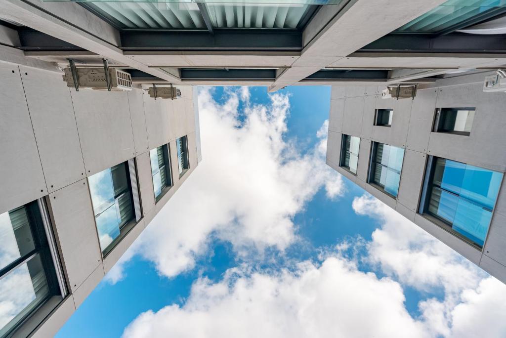 Rental unit in Casablanca  New  1 bedroom  1 bed  1 bathroom - image 4