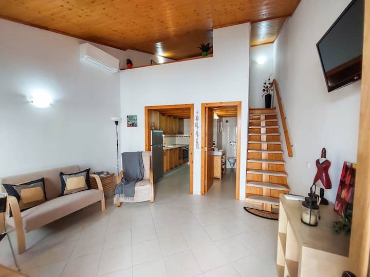 Charming Lagos Townhouse Walk To Old Town & Beach - Lagos