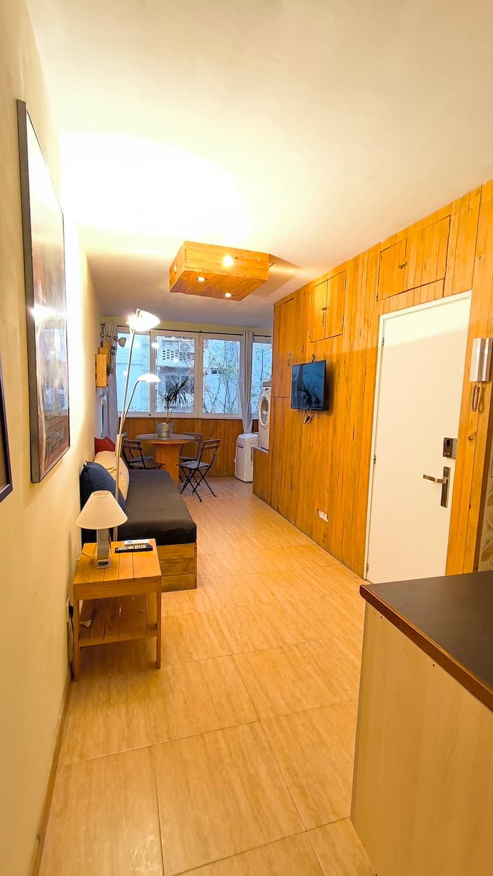 Amazing 1 Bedroom Flat To Live In Barcelona - Badalona