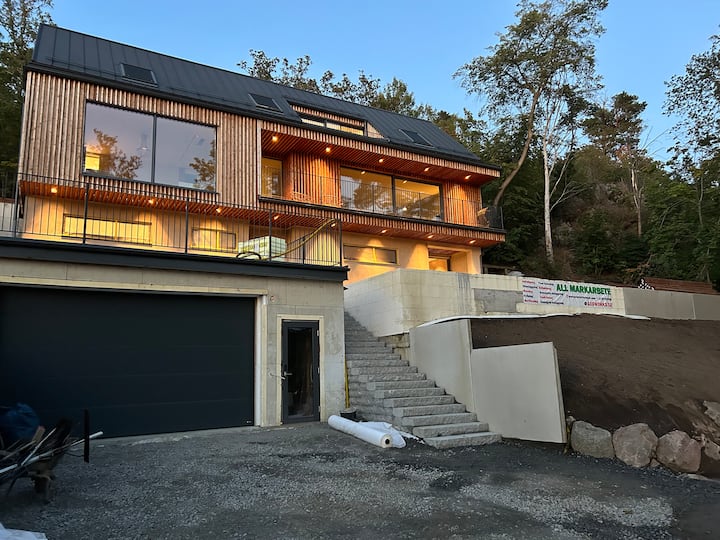Scandinavian Luxury Lakefront Villa | 356sqm - Stockholm
