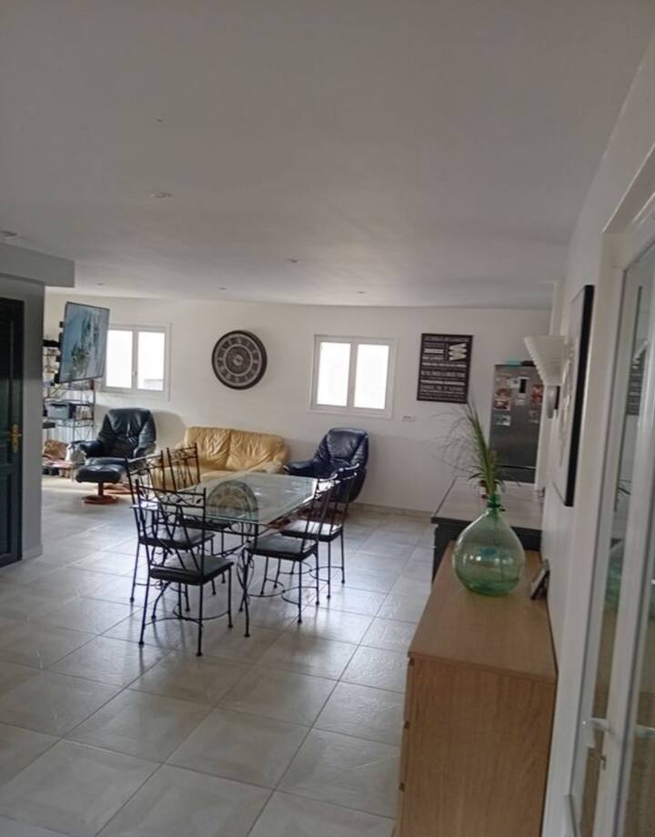 Villa Hérault · Piscine & Jacuzzi · 12 Pers - Béziers
