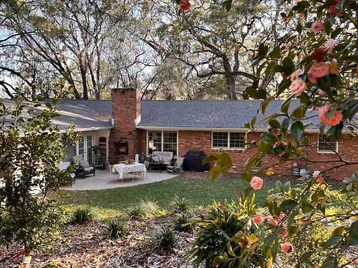Nestled In Matriarch Oaks Overlooking Pond & Park - 塔拉哈西