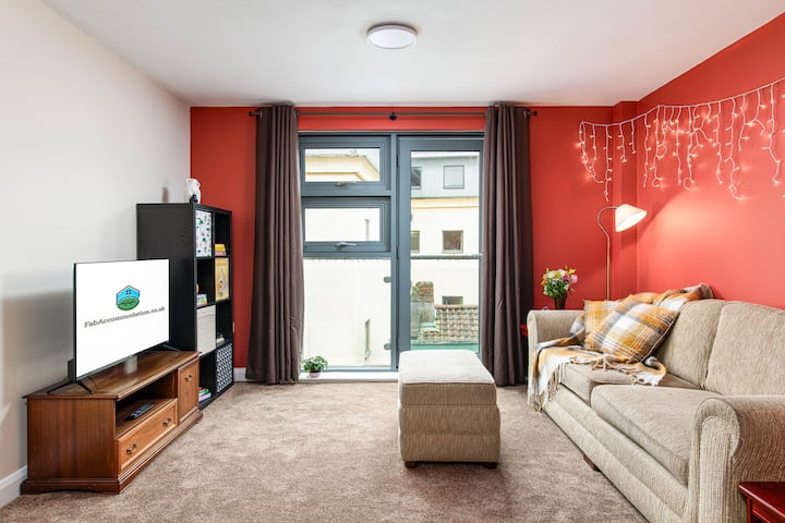 Central & Homely Flat-parking-by Fabaccommodation - Bristol