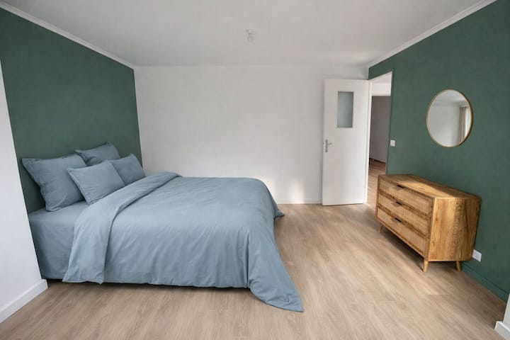 غرفة النوم 1