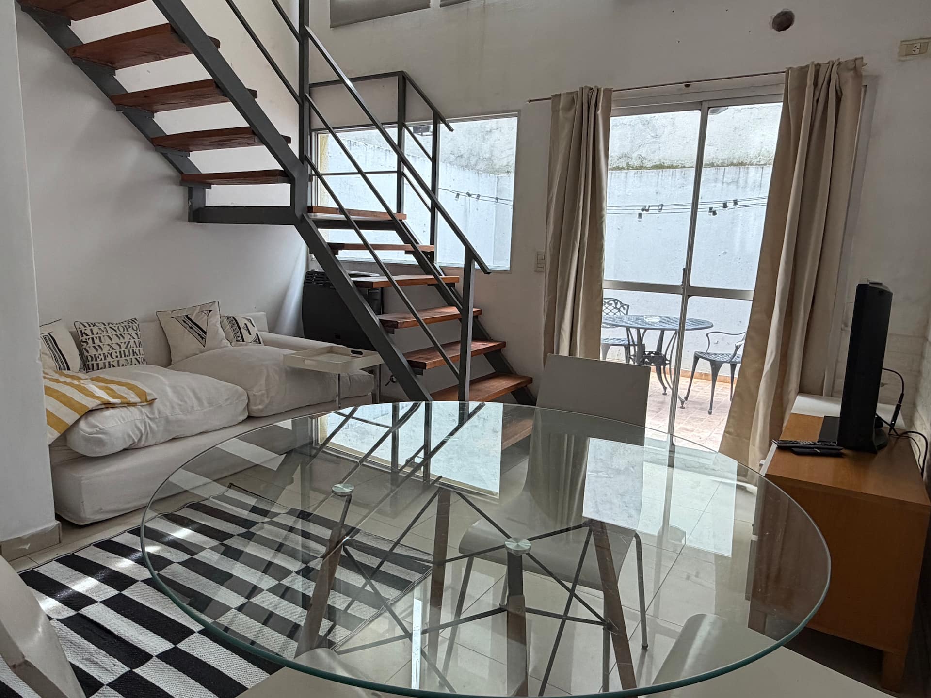 Duplex with patio on a ground floor in Barracas
