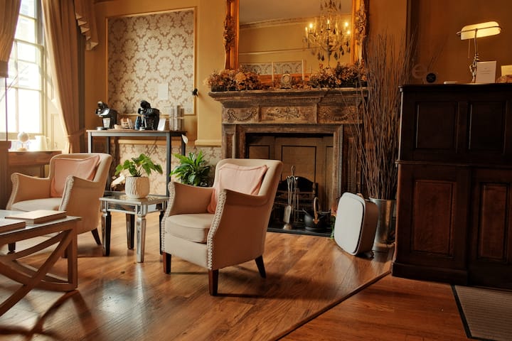 The Somerset - En-suite Double Room - Marylebone