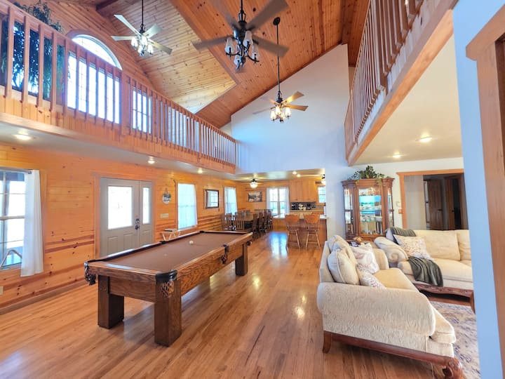 Paradise Creekhouse- Quiet Nature Lover's Dream! - Granby, MO