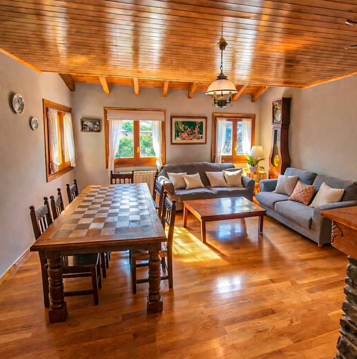 Acogedora Casa En Vielha, Centro Del Valle De Arán - Vielha