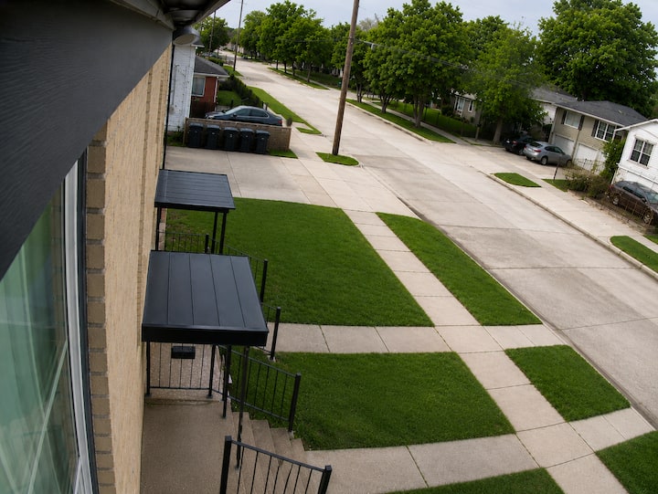 Spacious | Med Ctr, Uh, Nrg & Dt | Free Park | W/d - Houston, TX