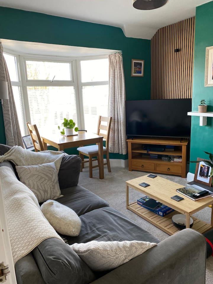 Charming Bright Flat. - Morecambe