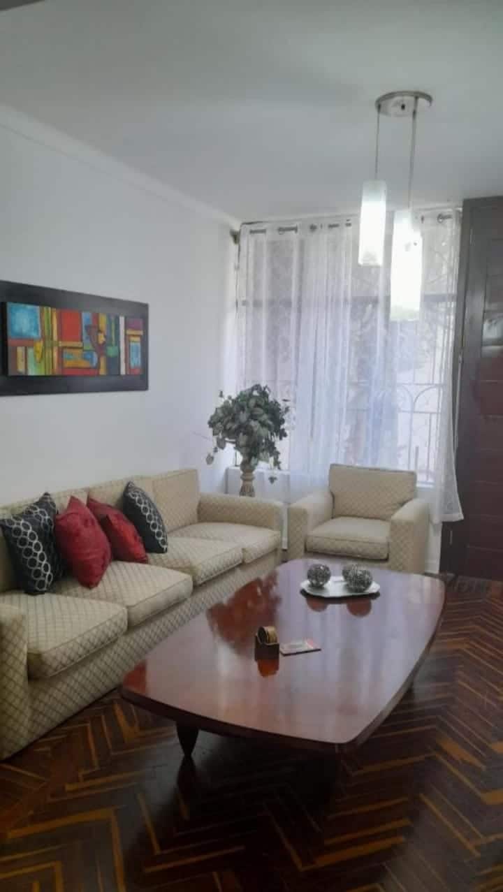 Hermosa Casa A Una Cuadra De La Plaza De Armas. - Tacna